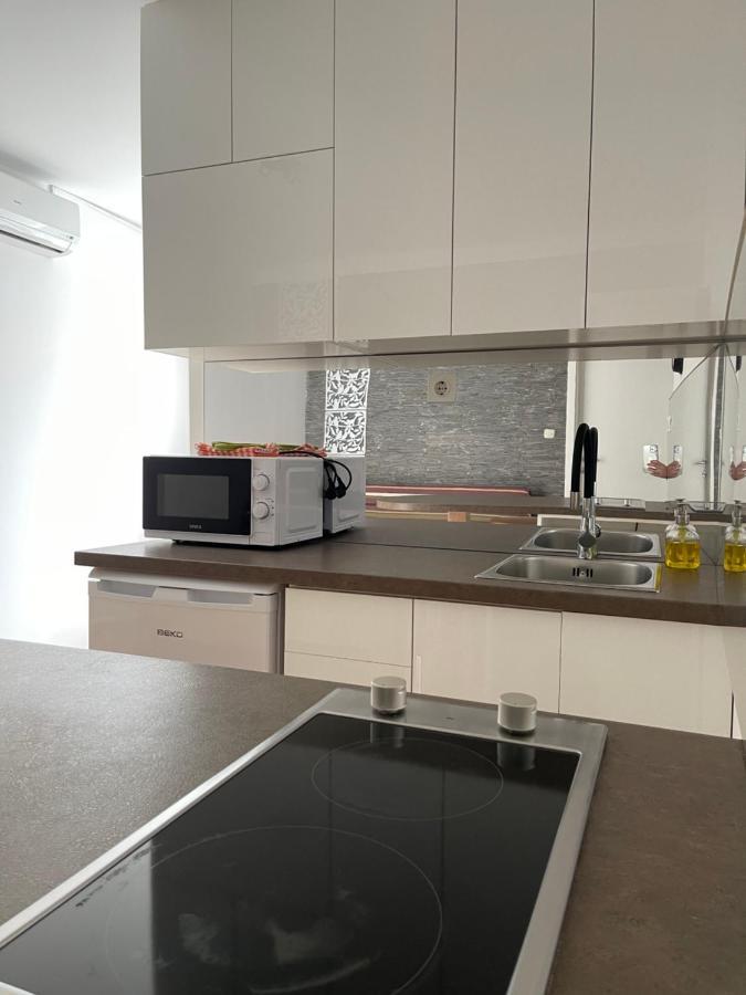 Apartments Kremenic เซรส ภายนอก รูปภาพ