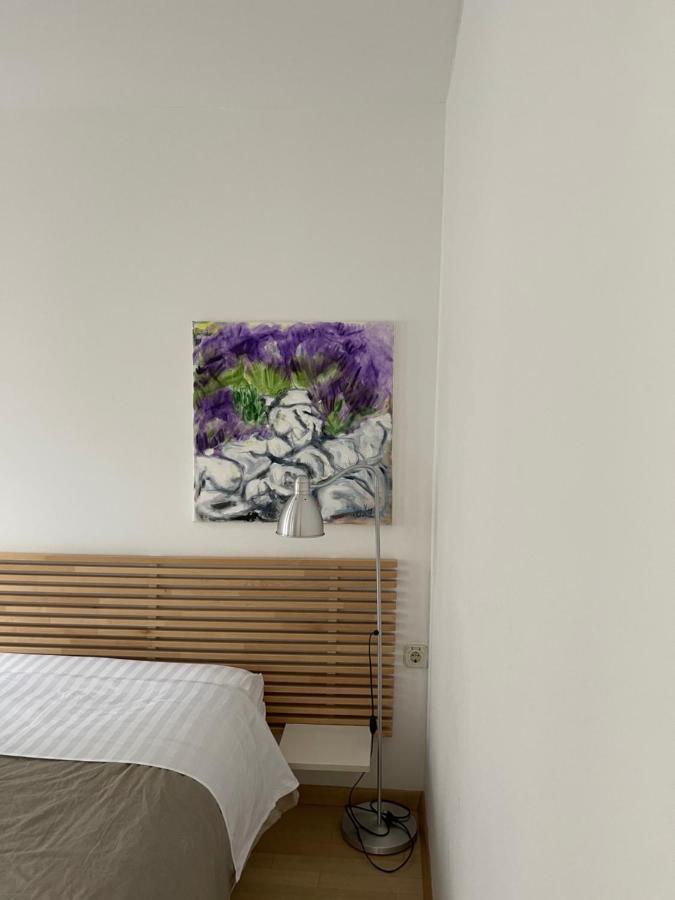 Apartments Kremenic เซรส ภายนอก รูปภาพ