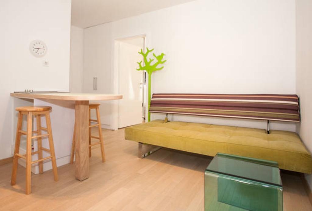 Apartments Kremenic เซรส ภายนอก รูปภาพ